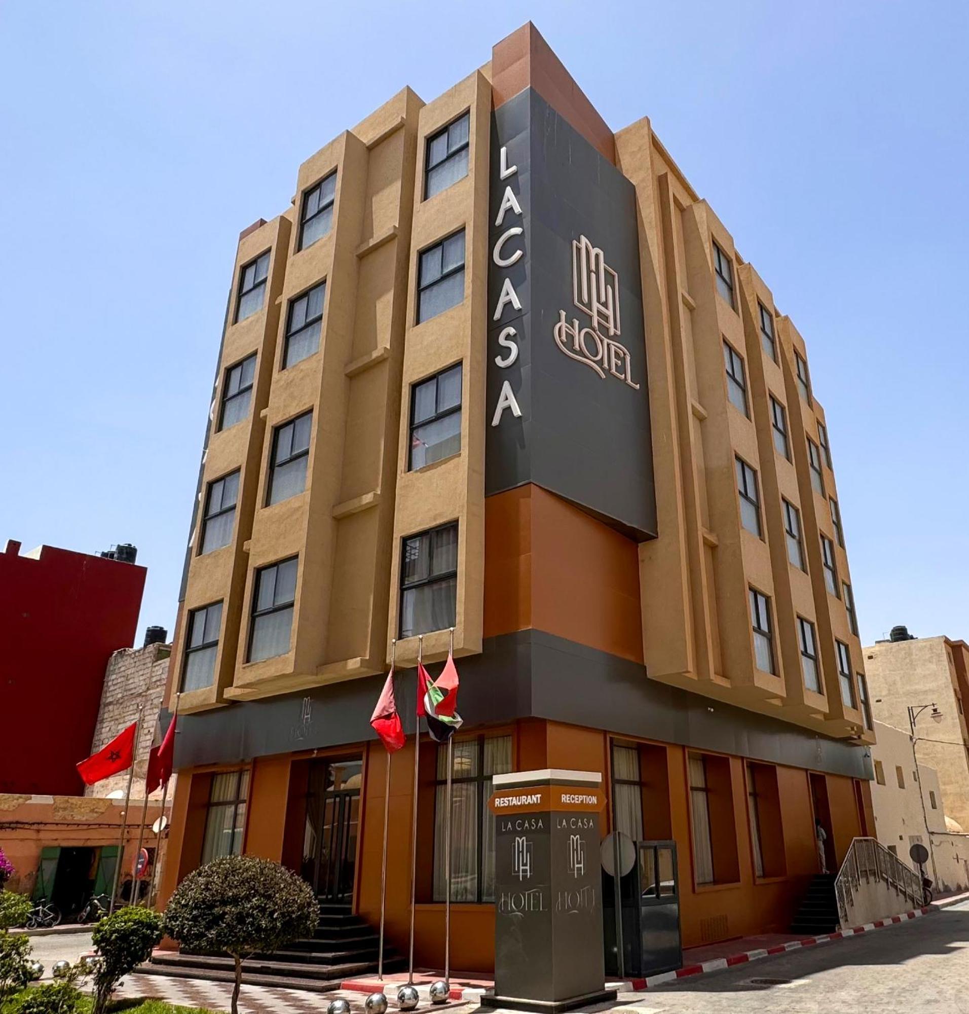 Mh Hotel La Casa العيون المظهر الخارجي الصورة